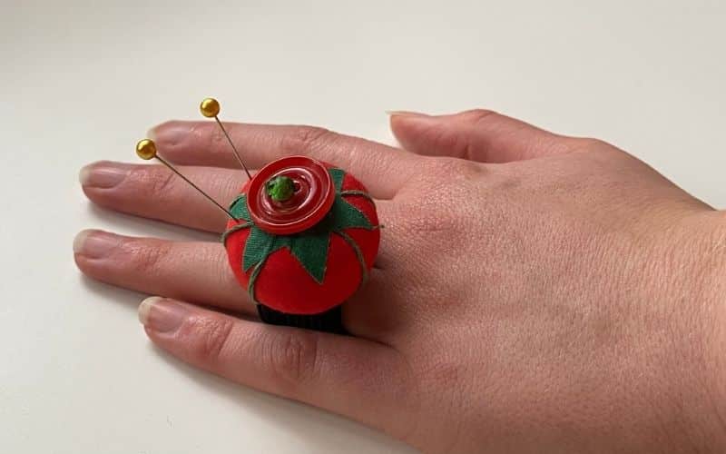 The Sewing Detective Investigates: The Case of the Tomato Pincushion -  peppermint magazine